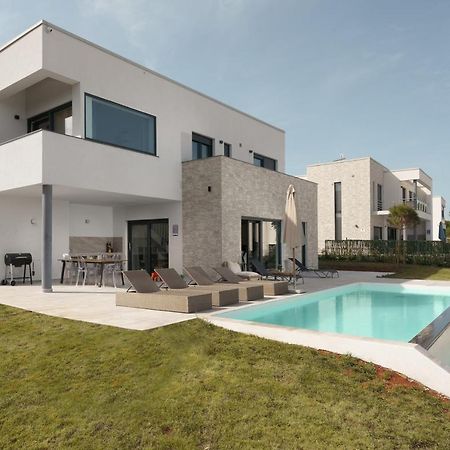 Sea View Villa Cala Royal クルニカ エクステリア 写真