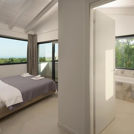 Sea View Villa Cala Royal クルニカ エクステリア 写真