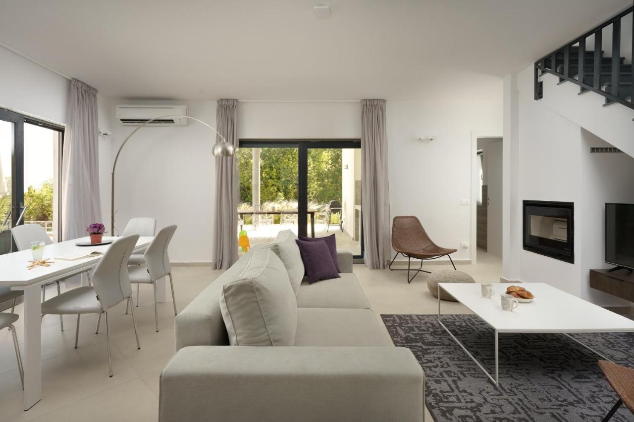 Sea View Villa Cala Royal クルニカ エクステリア 写真