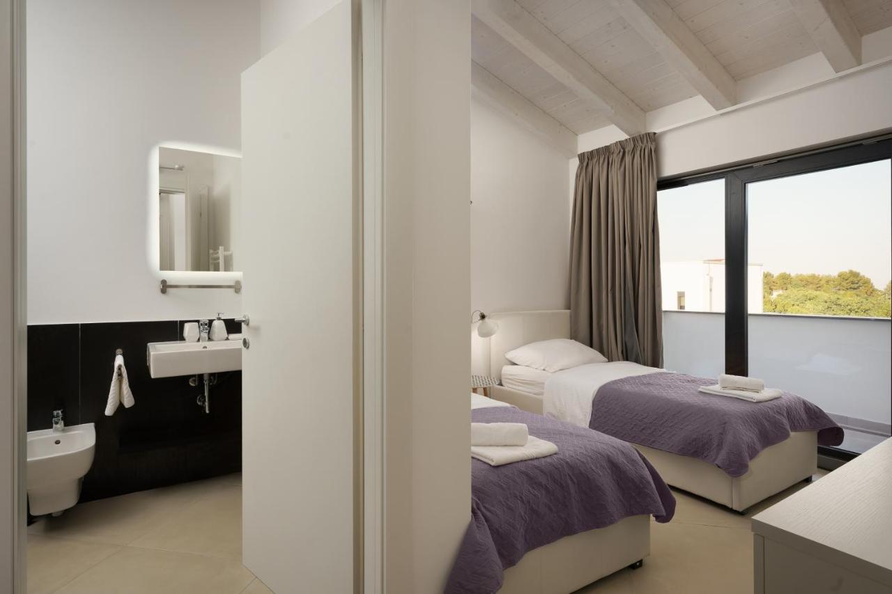 Sea View Villa Cala Royal クルニカ エクステリア 写真